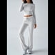 thumbnail image 5 of Conjunto de Chándal de Larga con Cuello Redondo y Pantalones Acampanados de Cintura Alta para Mujer. Flores Blancas y Grises M, 5 of 10