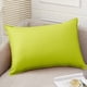 thumbnail image 1 of Funda de almohada rectangular impermeable para exteriores | Protector de cojín resistente a la intemperie | Funda de almohada de respaldo de color liso para muebles de patio, jardín y piscina, 1 of 9