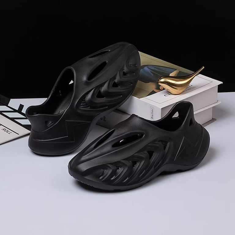 Men\'s Black Foam Runner Non Slip Cloud Slides Lightweight Sandal Shoes Men Women Clogs Foam Runner Shoes Non-Slip Water Shoes  main image 4