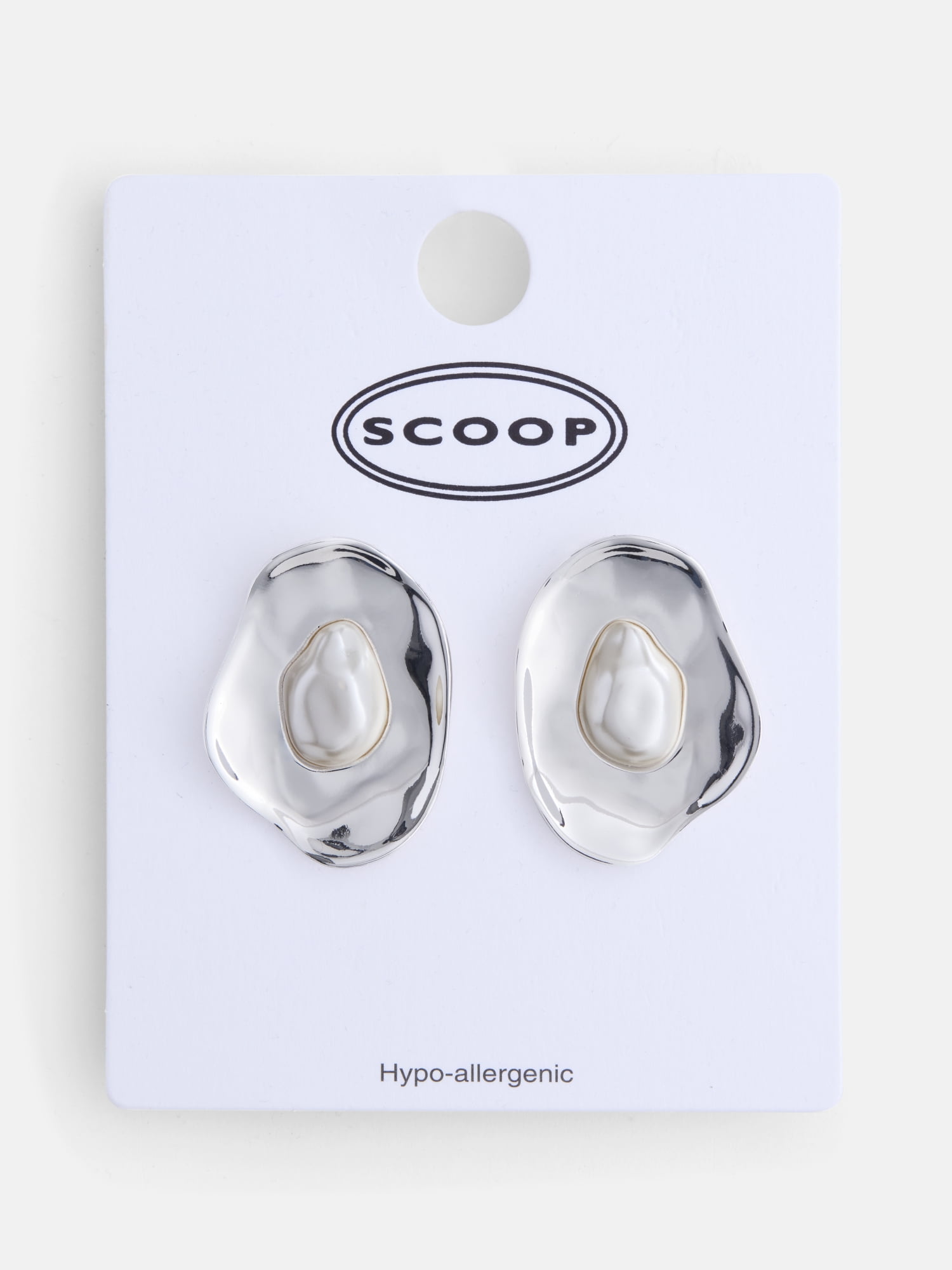 Scoop Women’s Faux Pearl Stud Earrings, 1 Pair