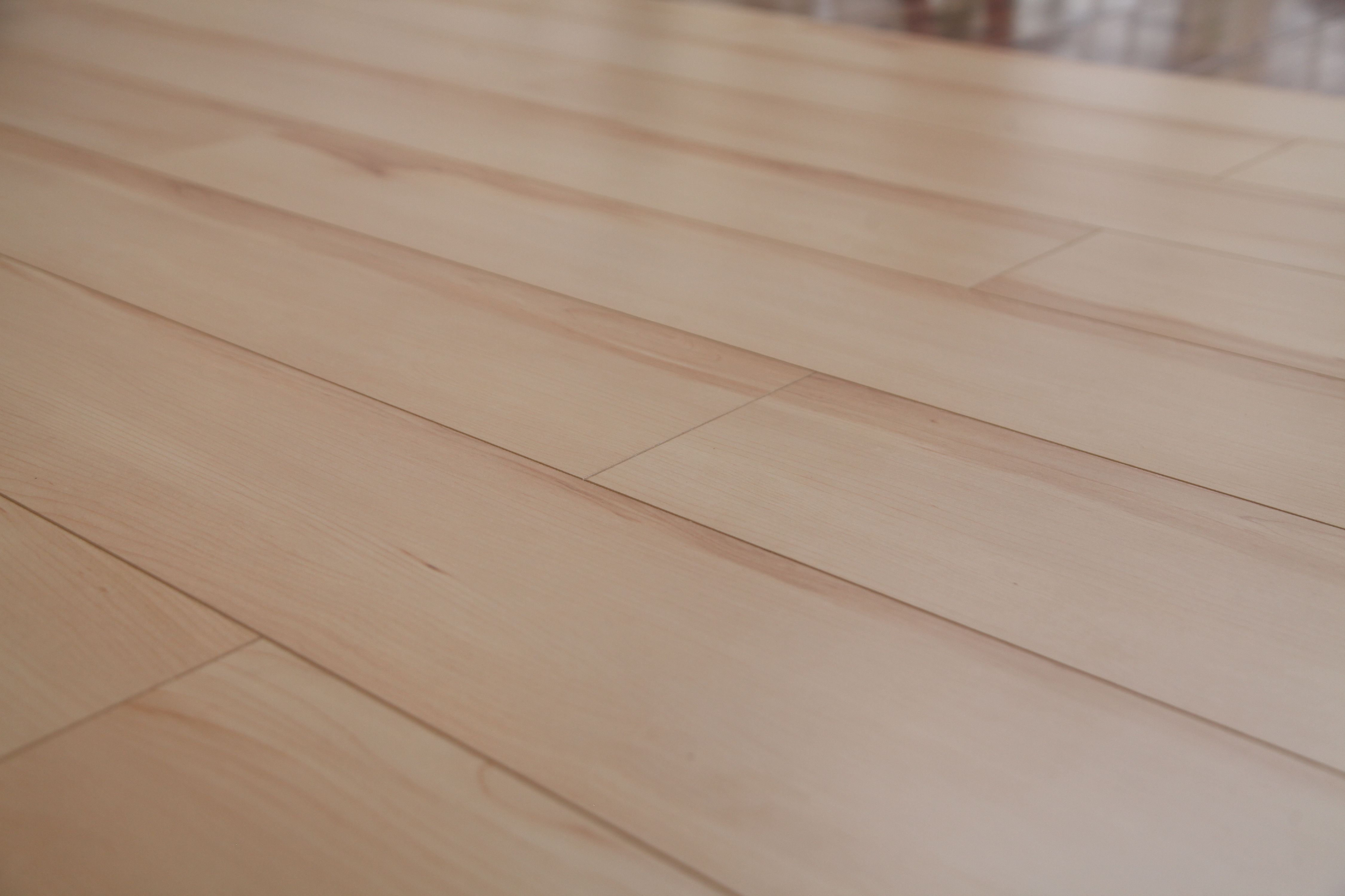 Dekorman 12mm Ridge Collection Laminate Flooring Maple Natural