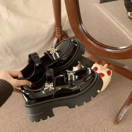 

Sweet Cool Mary Jane Shoes Women‘s 2024 Spring New Metal Butterfly British Style Thick Bottom Height-Increasing Black Shoes