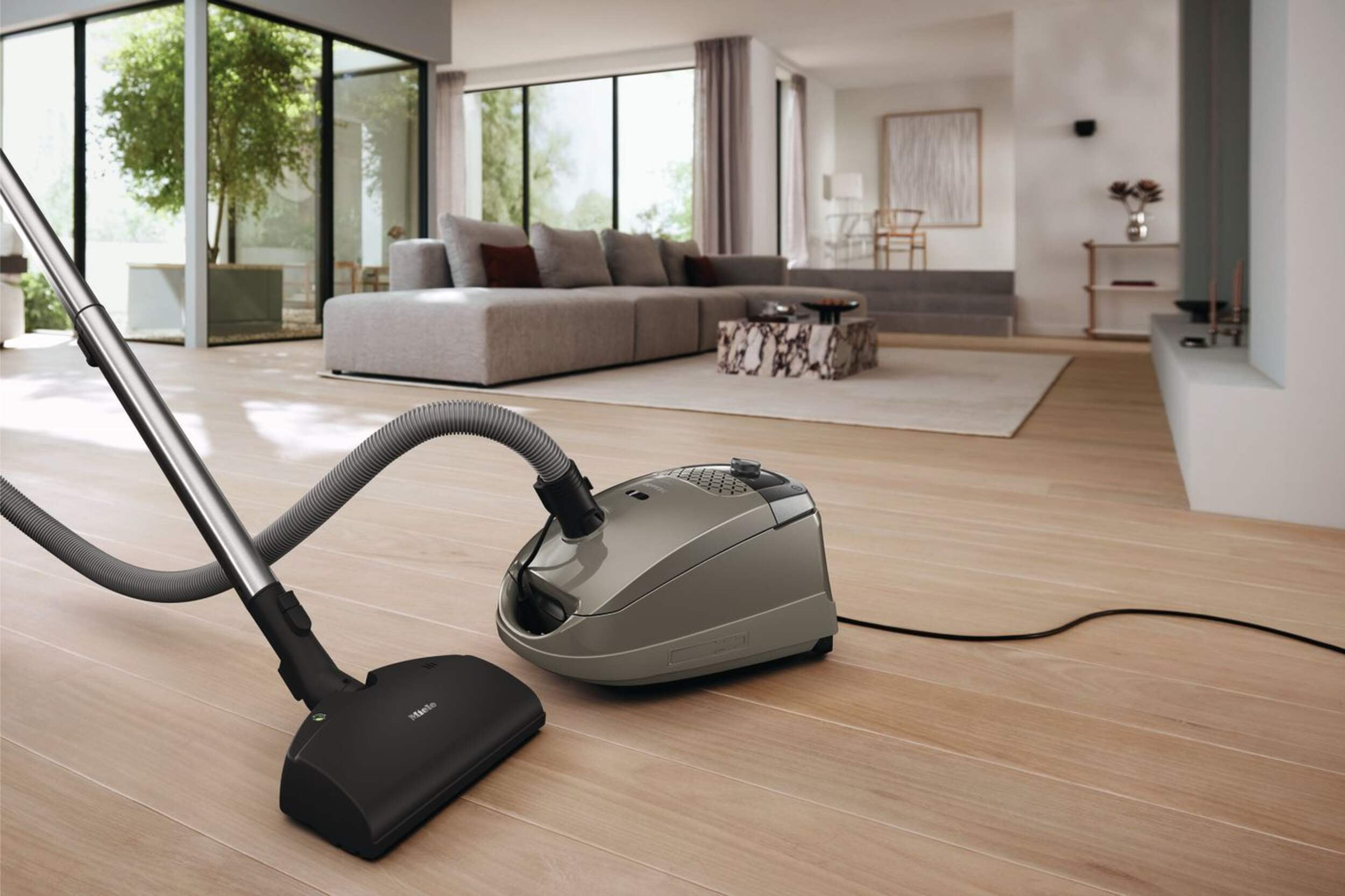 Miele Guard S1 Electro Canister Vacuum