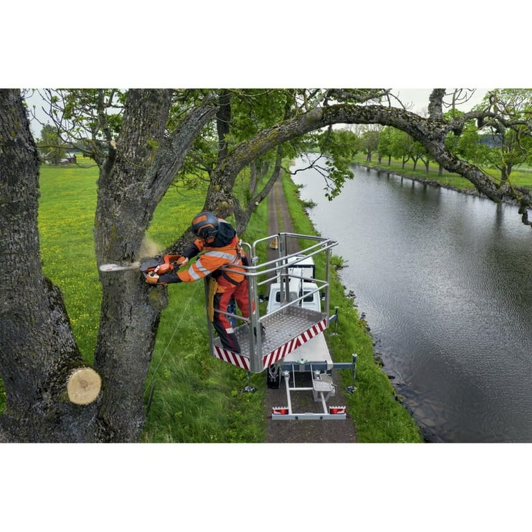 Husqvarna 597469562 S93G X-CUT 3/8 in. Mini Pitch .050 in Husqvarna 597469562 S93G X-CUT 3/8 in. Mini Pitch .050 in