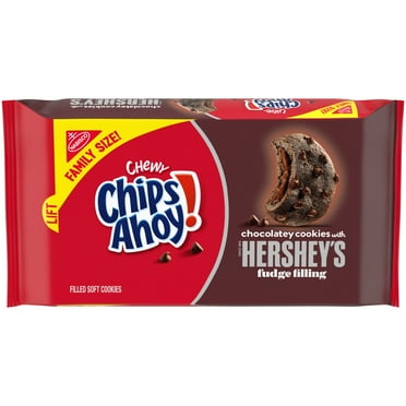 CHIPS AHOY! Chewy Chocolatey Hershey's Fudge Filled Soft Chocolate Chip Cookies, Family Size, 14.85 oz