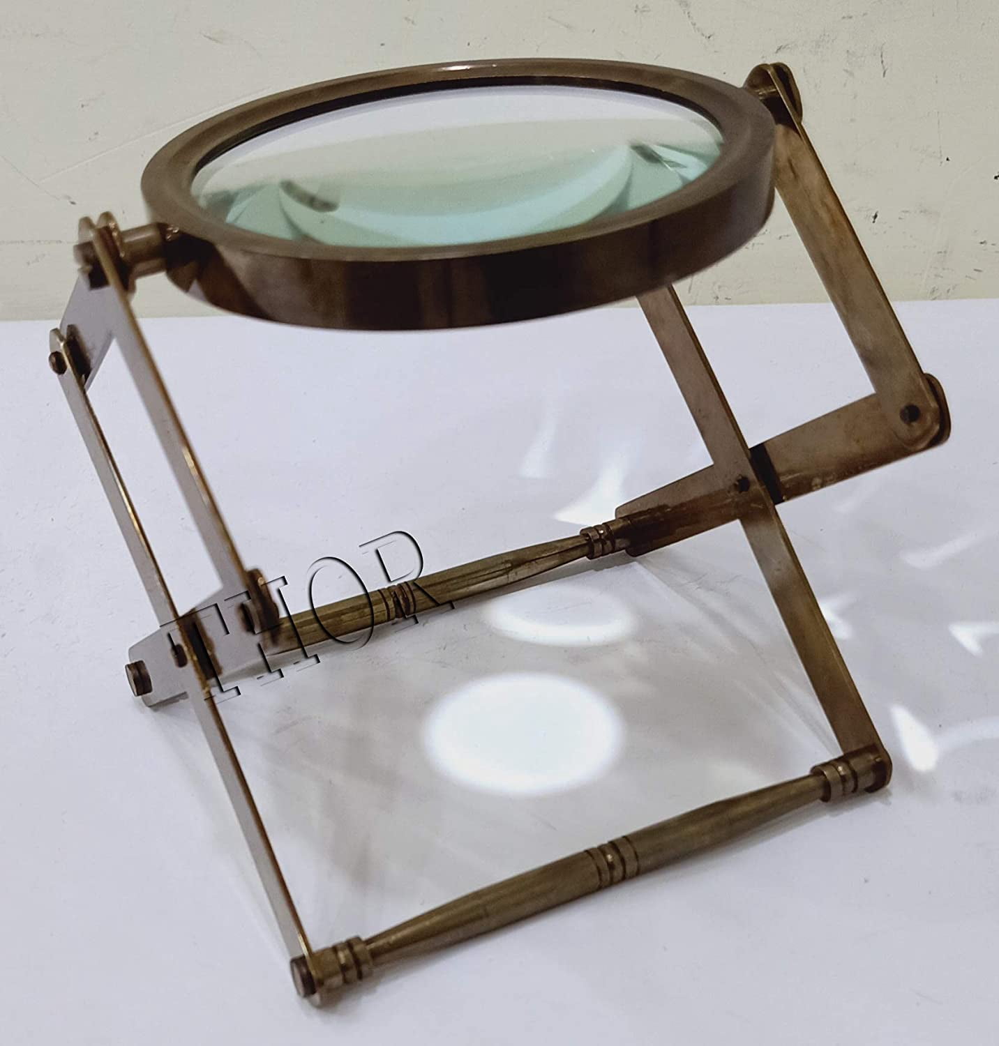 Desktop Vintage Style Antique Brass Adjustable Magnifying Glass Nautical Table Decor