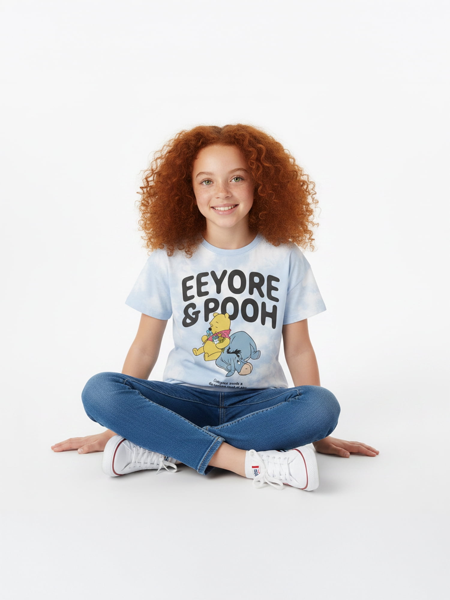 Winnie the Pooh Girls' Graphic Tee with Short Sleeves, Sizes 4-16