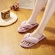 thumbnail image 5 of Pantuflas peludas para mujer, de felpa suave, con puntera abierta, sandalias peludas y esponjosas para interior y exterior, color negro,Gray, 5 of 8