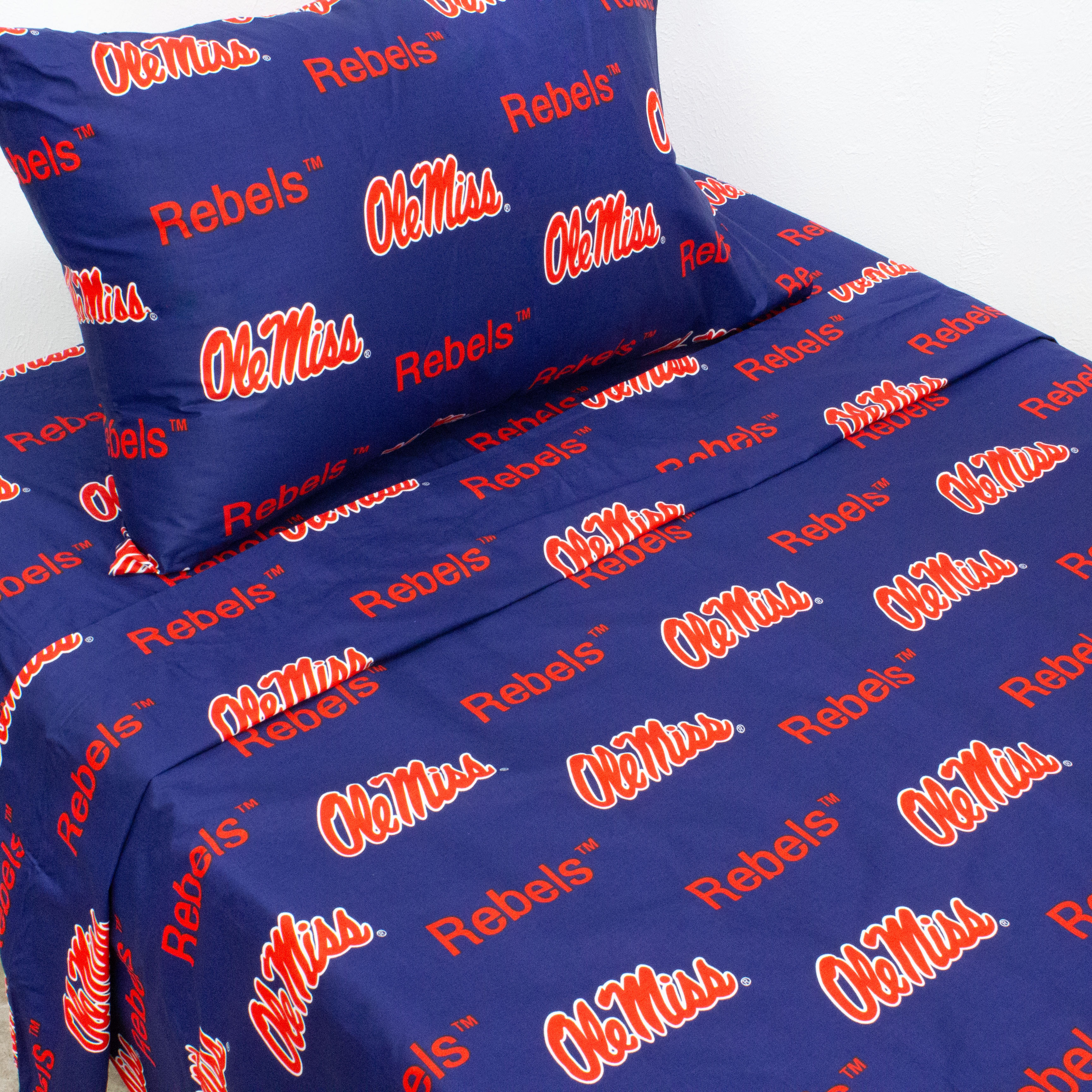 Ole Miss Rebels 100% Cotton Sheet Set Twin XL