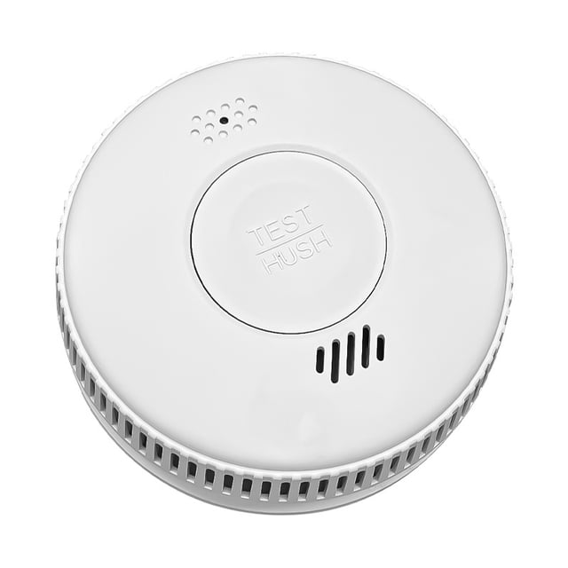 1 paquete de detector de humo, alarmas de incendio, sensor fotoeléctrico con batería, alarmas de humo, fácil de instalar con luz de advertencia de sonido, botón de prueba