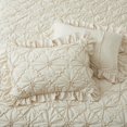 thumbnail image 4 of Juego de edredón BEDAZZLED, tamaño queen, beige, plisado, 3 piezas, 4 of 7