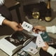 thumbnail image 5 of Juego de cartas Conversation Cards Talking Hearts para parejas 200 Q, 5 of 6