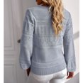 thumbnail image 4 of Mujeres sueltan suéter manga larga V Masajeadores de cuello casual Hollow pullover Top para otoño e invierno azul S, 4 of 6