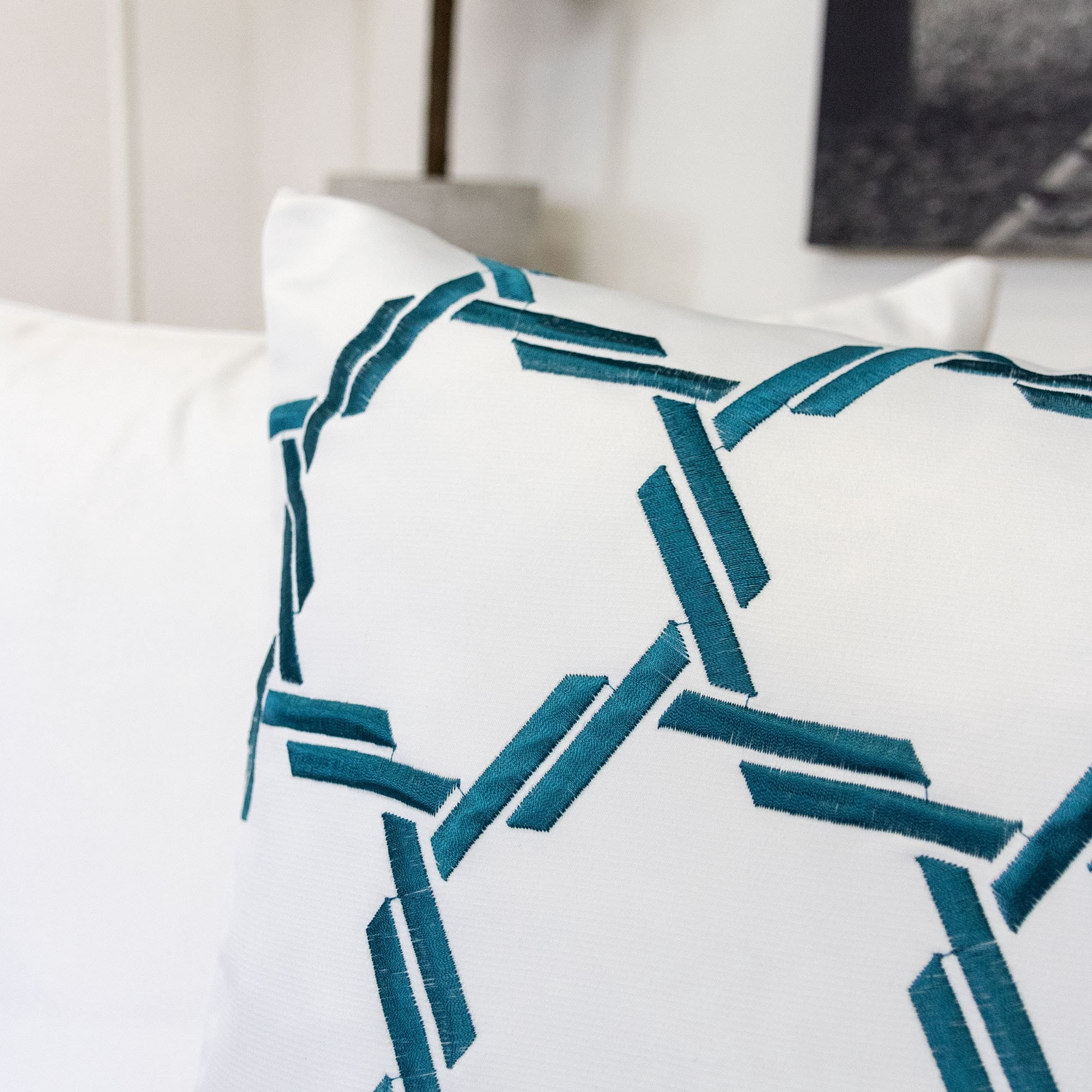 Aynslee White Geometric Polyester 20 in. x 20 in. Throw Pillow
