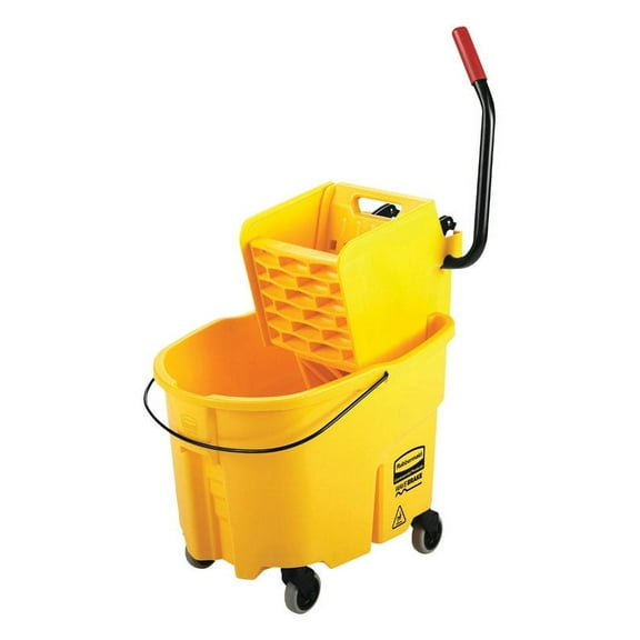 Rubbermaid WaveBrake 35 qt Mop Bucket Yellow