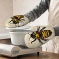 thumbnail image 3 of Hirioo Honey Bee for Silicone Oven Mitts for BBQ, Baking, Cooking, Set of 2, Heat Resistant 260℃, Non-Slip Kitchen Essentials, 3 of 6