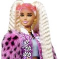 thumbnail image 2 of Poupée Barbie Extra, 2 of 6
