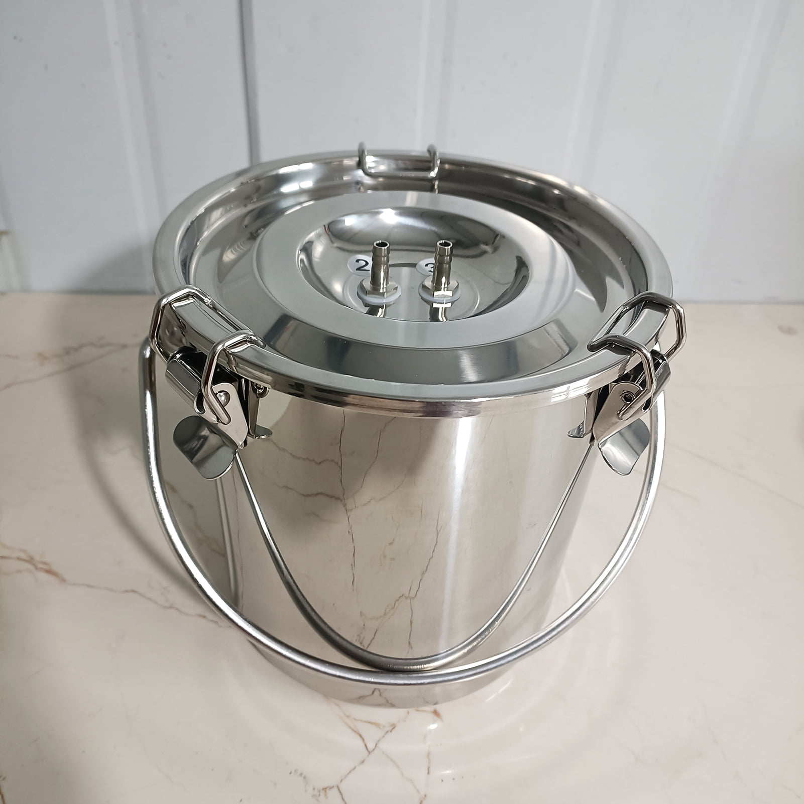 Goat Milker | Automatic Breast Pump | Efficient & Gentle On Animals, Food Grade Milk Bucket 3L, Pulsating Vacuum Pump For Dairy Farms