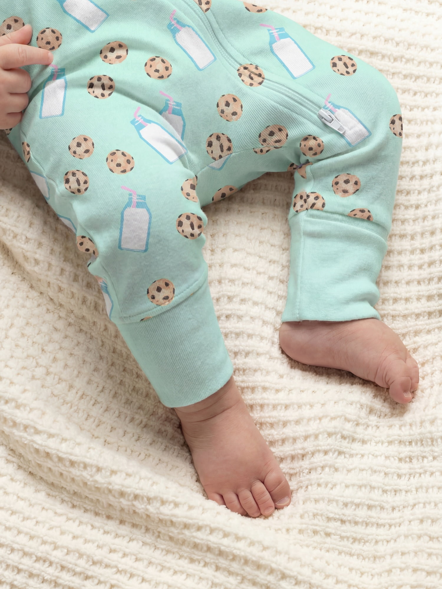Monica + Andy Organic Cotton 5-Piece Gift Box Set, Sizes Newborn - 3-6 months