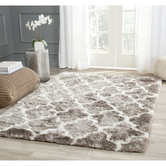 Safavieh Barcelona Hilda Diamond Shag Area Rug, Silver/Ivory, 5' x 8'