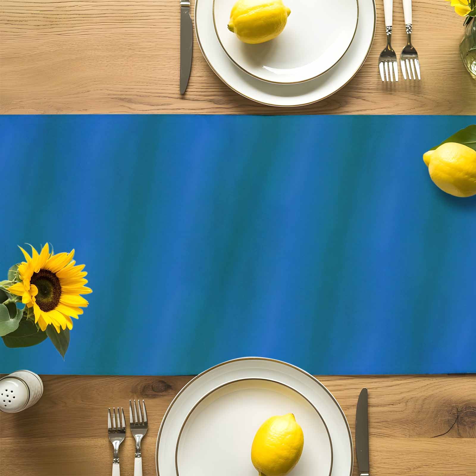 Beach Palm Trees Retro Flag Table Runner 90 Inches Long, Summer Ombre Ocean Waves Table Runners Tabletop Scarf Kitchen Dining Tables Decoration for Home Party Indoor Outdoor