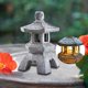 thumbnail image 3 of Estatuilla de Farol de Pagoda Solar IP55 Resistente Al Agua Exquisita Luz de Jardín de Resina de Estilo Japonés para Ornamento de Paisaje gris CUTICAT Linterna de pagoda de piedra, 3 of 8
