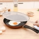 thumbnail image 4 of Net para freír pescado y verduras, ollas de acero inoxidable, red antiaceite con mango, protección contra grasa, apta para pizza, plegable, portátil, marco metálico, para cocina, 4 of 9