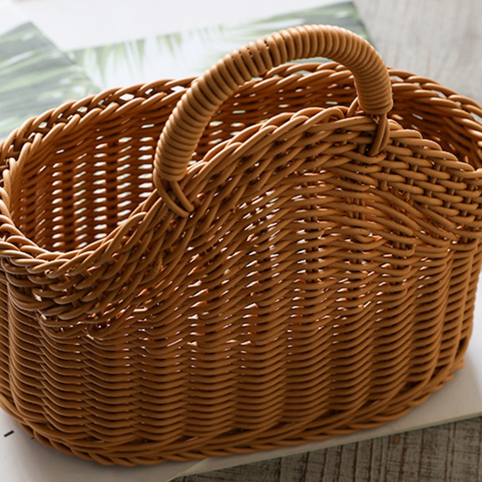2 Pcs Wall Basket Hanging Basket, Willow Wall Basket with Handle, Small Hanging Basket for Wall, Hanging Woven Basket Decorative for Home, Kitchen, Office, Front Door Basket