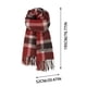 thumbnail image 3 of Bufanda de invierno cálida para mujer, tipo chal grande, ideal para clima frío. Bufanda larga de punto grueso a cuadros en negro y rojo. Manta tipo bufanda con flecos, suave y ligera, unisex., 3 of 4