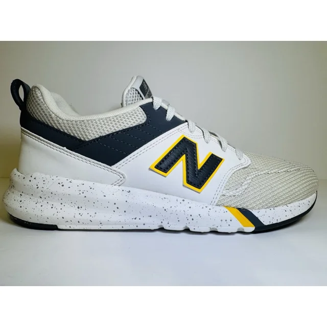 New Balance 009 V1 Mens Size 9 (27 CM) Athletic Walking Running Shoes Sneakers