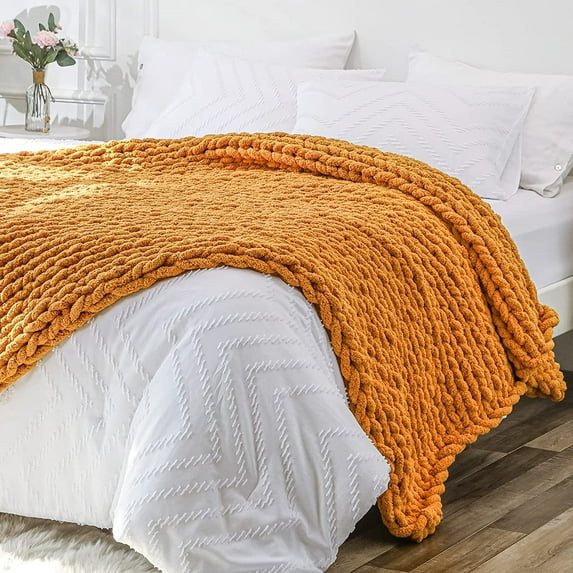 ZXNYH Chunky Knit Blanket Throw 51"x63", 100% Hand Knitted Chenille Throw Blanket, Big Soft Thick Yarn Cable Knit Blanket, Large Rope Knot Crochet Throw Blankets for Couch Bed Sofa (Beige)