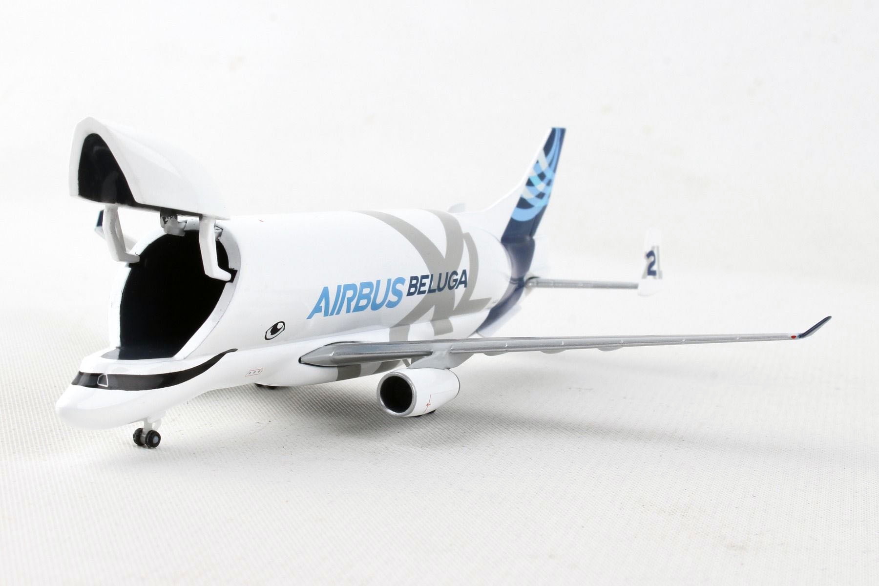 Herpa HE534284-001 Airbus Beluga XL 1-500 Scale Airplane