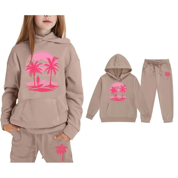 LIUYUNNN Kids Toddler Sweatsuit 2 Piece Long Sleeve Pullover Khaki Heart Pullover Hoodie Sweatpants Set Winter Clothes Boy Clothes 4-5 Yeats Boys Girls Autumn and Winter Outfits