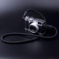 thumbnail image 4 of Sangle d'Appareil Photo Compatible avec Sony Canon Nikon Fuji DSLR SLR Sans Miroir 100cm Noir, 4 of 5
