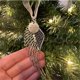 thumbnail image 1 of Alas De Ángel Adornos Conmemorativos Para La Pérdida De Un Ser Querido Personalizar Alas De Ángel Colgante Adorno Para Árbol De Navidad Minnieouse HA040829-05, 1 of 6