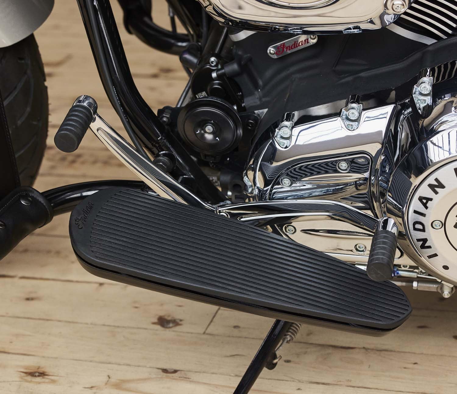 Indian Motorcycle Pinnacle Heel Shifter - 2884772-156