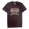 thumbnail image 1 of adidas Arizona State Graphic playera para hombre, rojo, mediano, 1 of 2