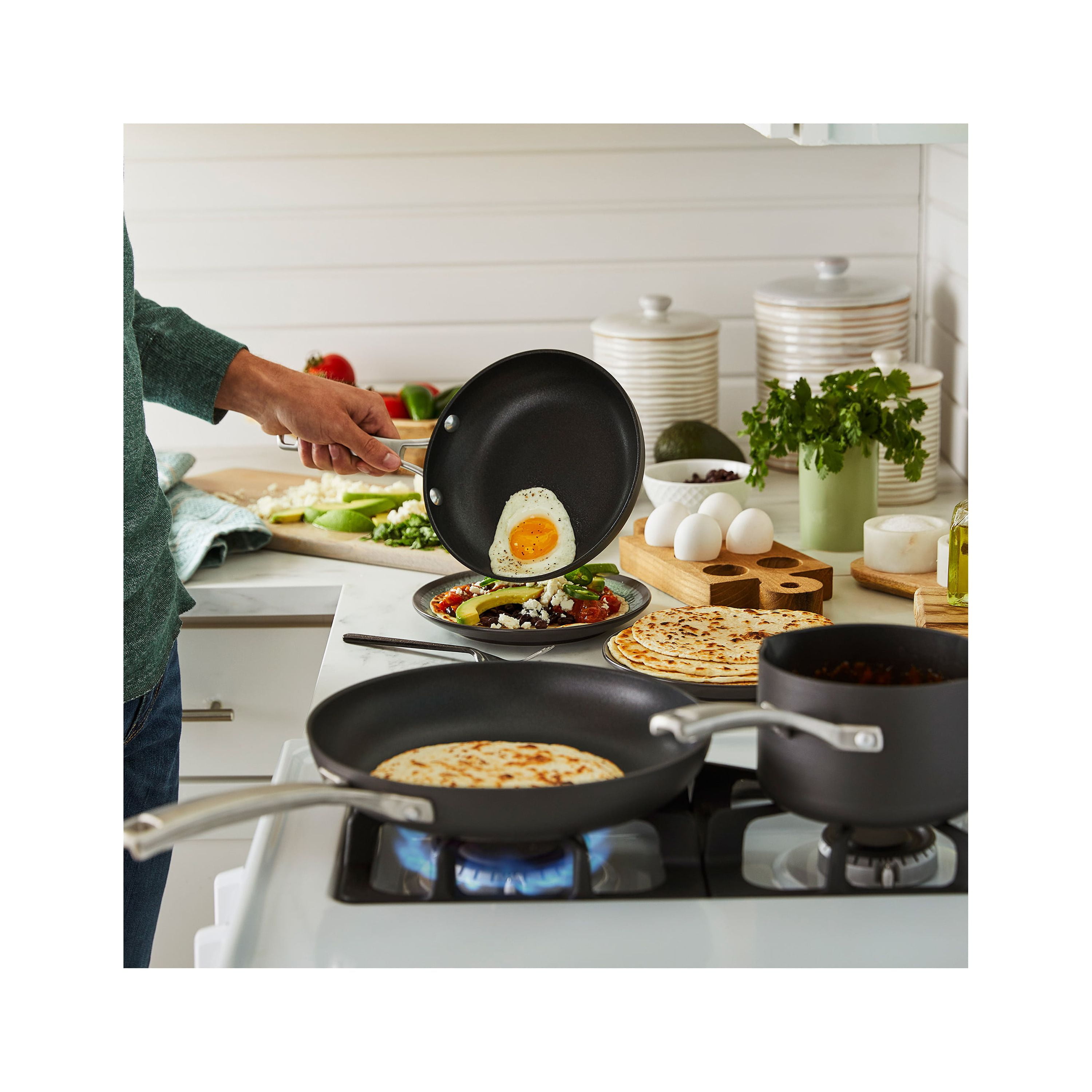Select by Calphalon Nonstick with AquaShield 12 Fry Pan