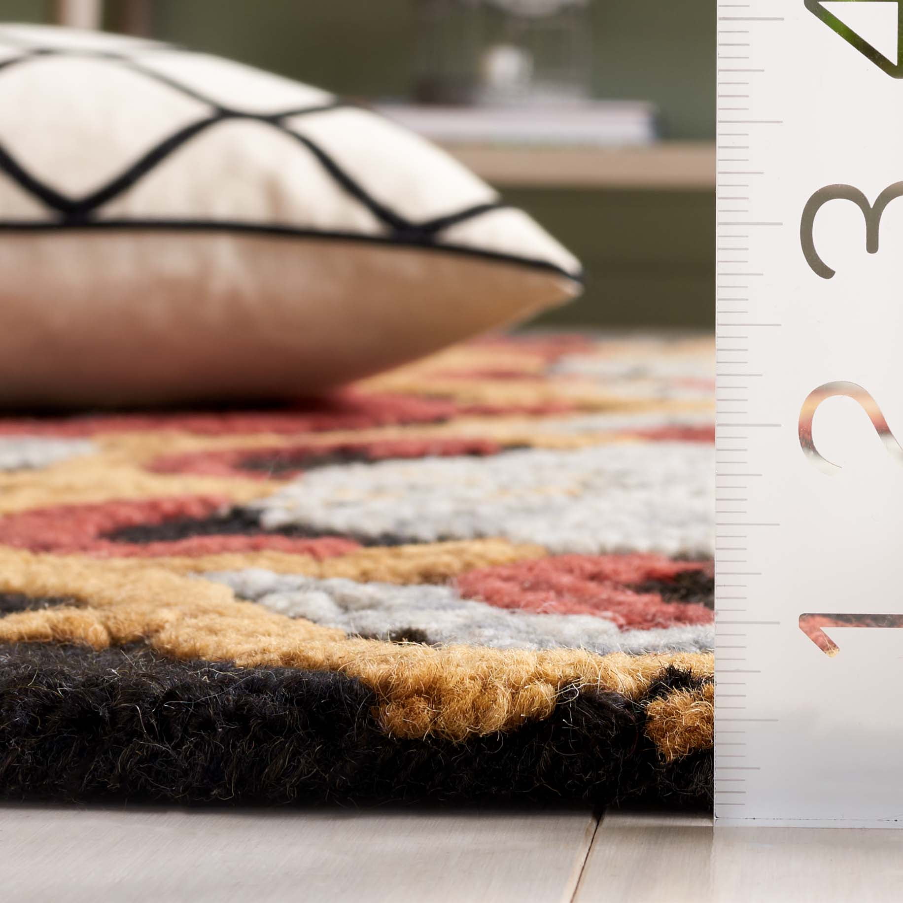 SAFAVIEH Blossom Abram Geometric Area Rug, Charcoal/Red, 8' x 10'