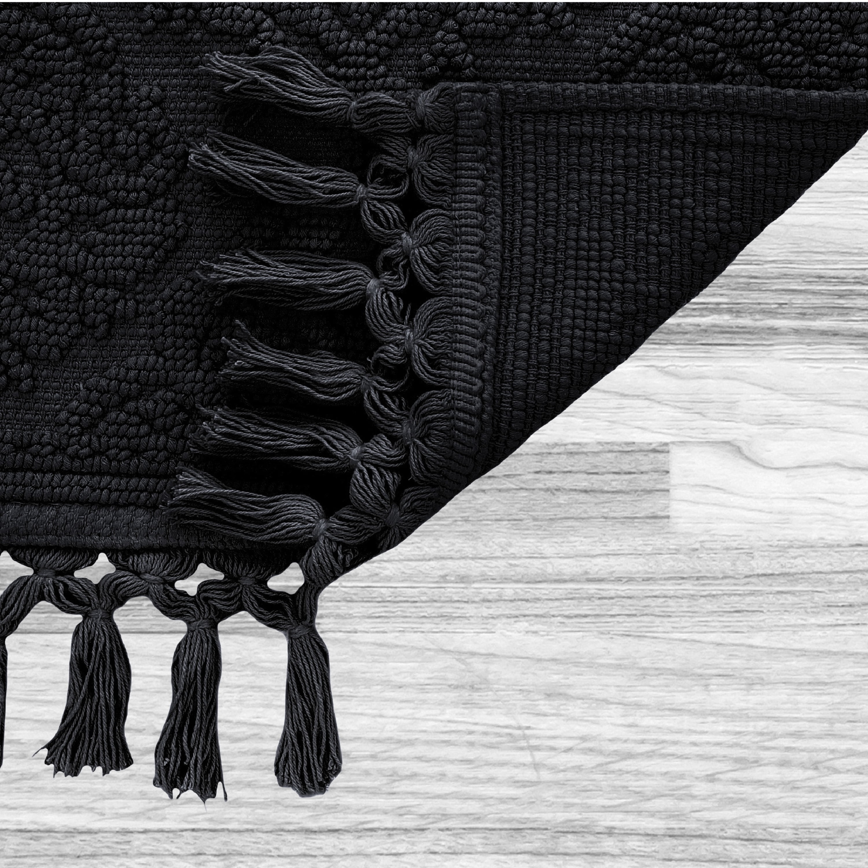 Jean Pierre Ricardo Cotton Fringe 17 x 31 in. Bath Rug, Black