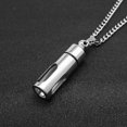 thumbnail image 3 of Colgante de collar con forma de tubo de acero inoxidable y botella de vidrio Yuxing color plateado, 3 of 5