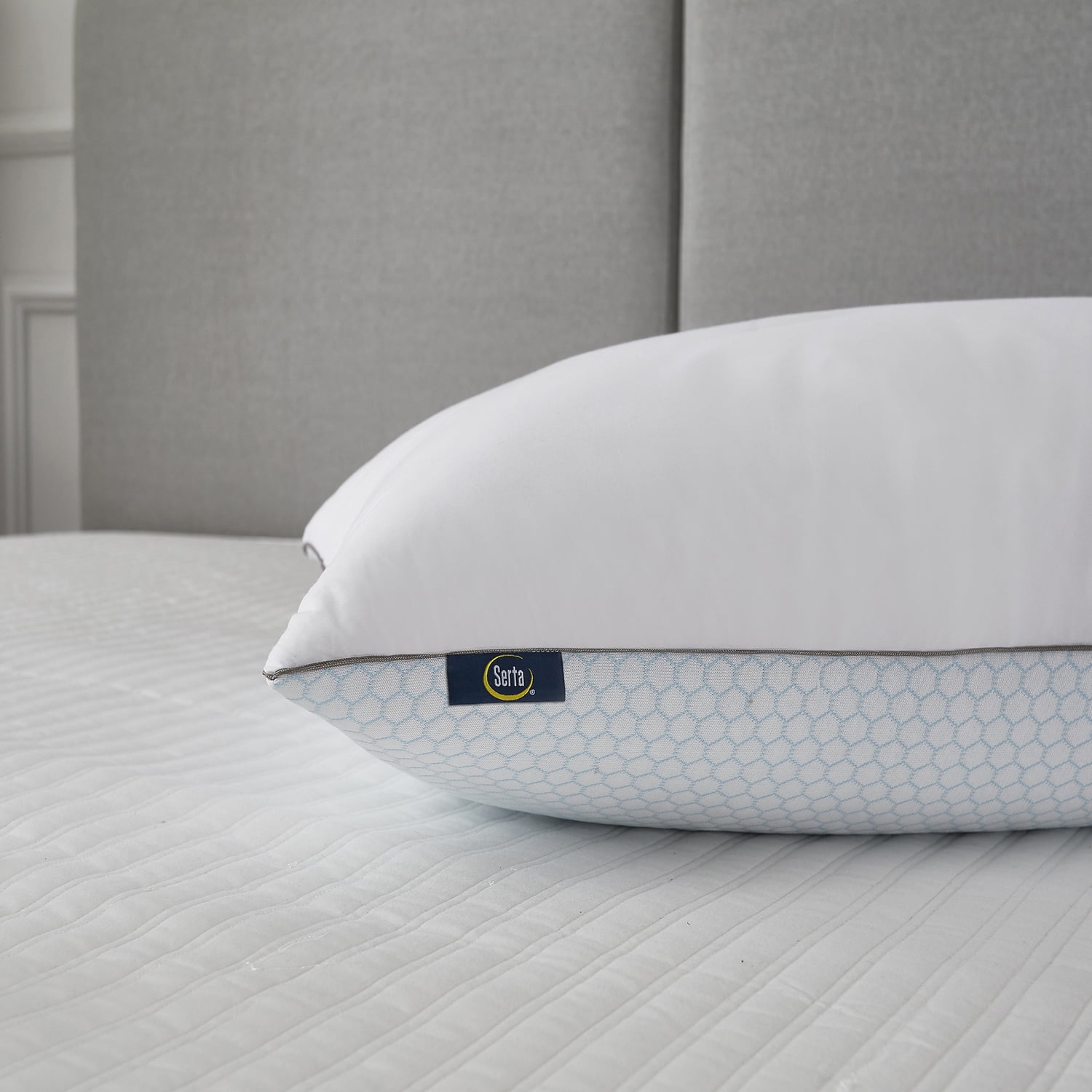 Serta 233 Thread Count Summer And Winter White Goose Feather Bed Pillow