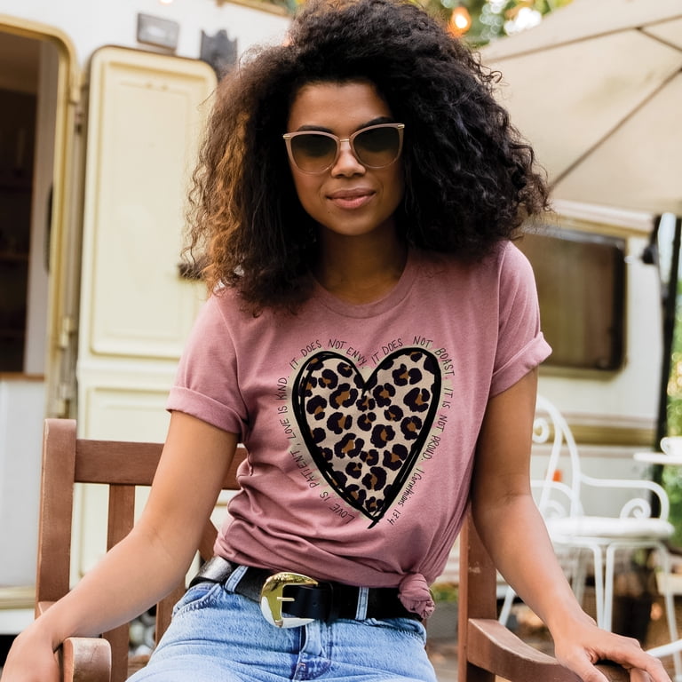 Leopard Love Heart Print T-Shirt For Women - Soft Cotton Blend, Casual Graphic Tee