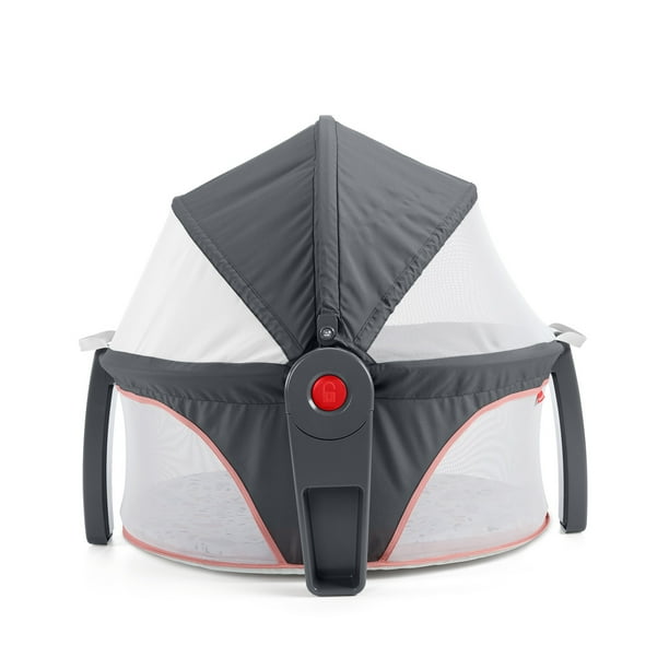 Fisher Price GKH69 2 in 1 Portable On The Go Baby Dome Play Area
