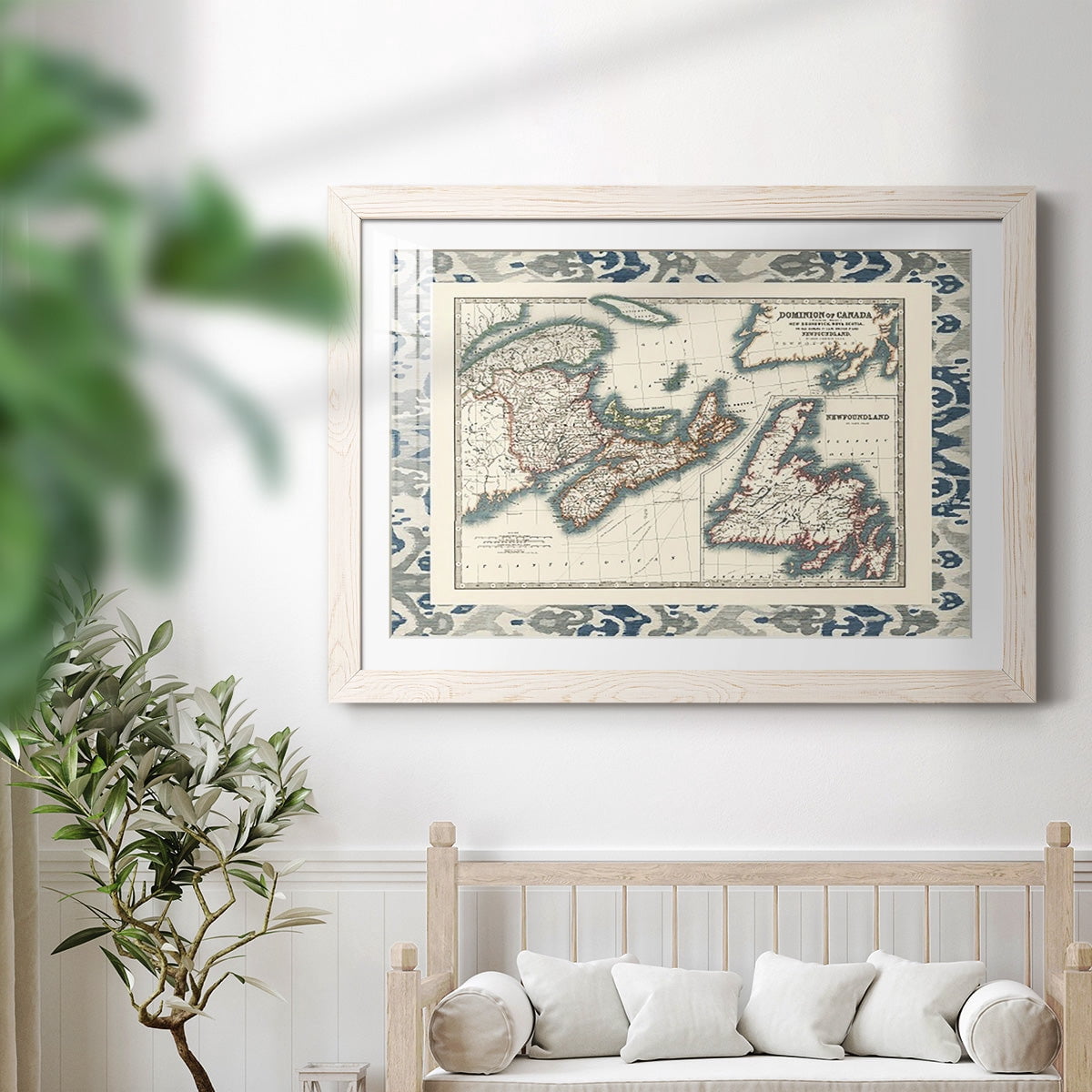 Bordered Map of Canada-Premium Framed Print - Ready to Hang