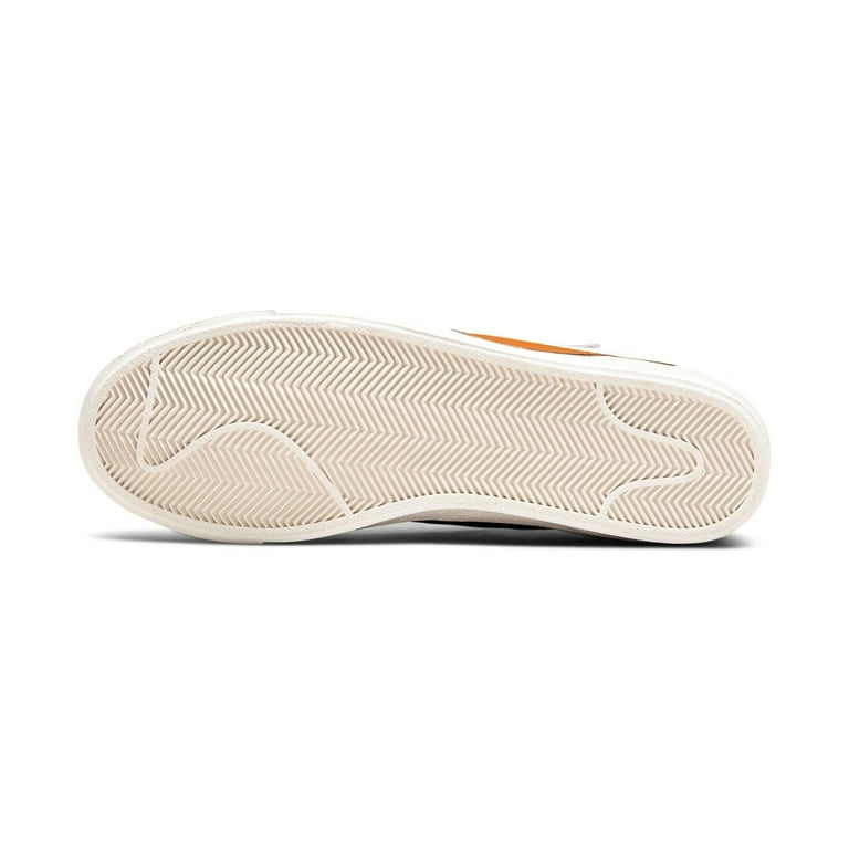 筋肉男 NIKE BRAZER Amazon.com | Nike Boy's Basketball Shoe, White Black, 3.5