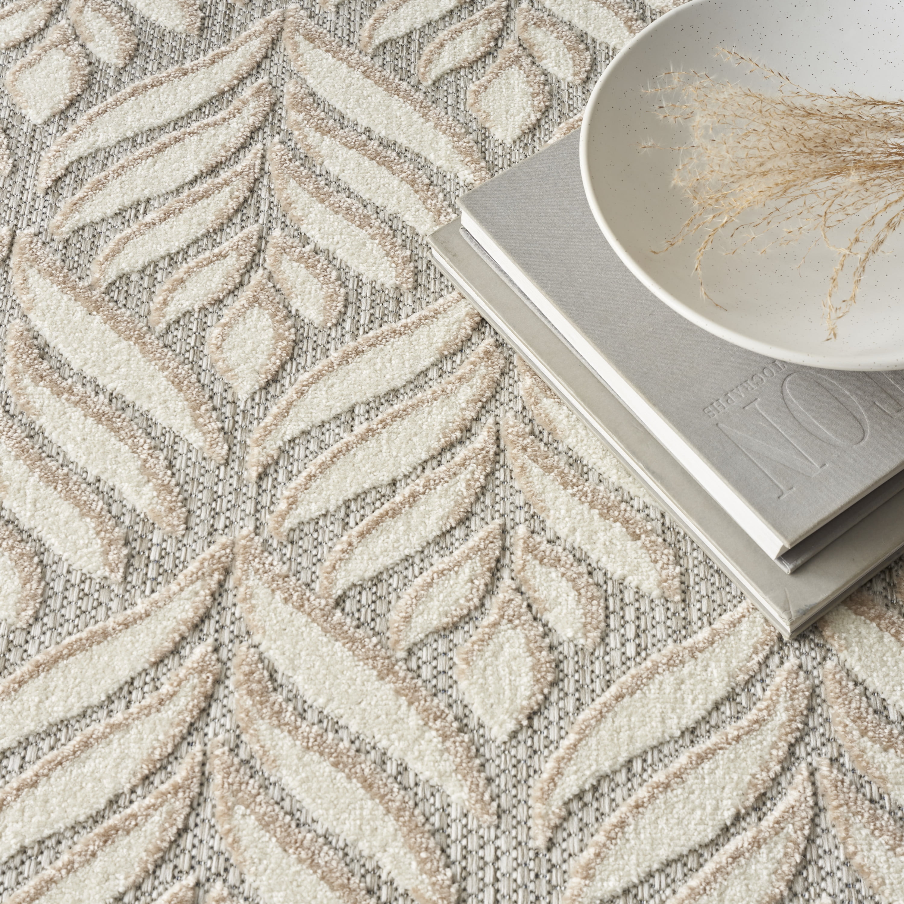Nourison Aloha Indoor/Outdoor Ivory/Grey 9' x 12' Area Rug, (9x12)