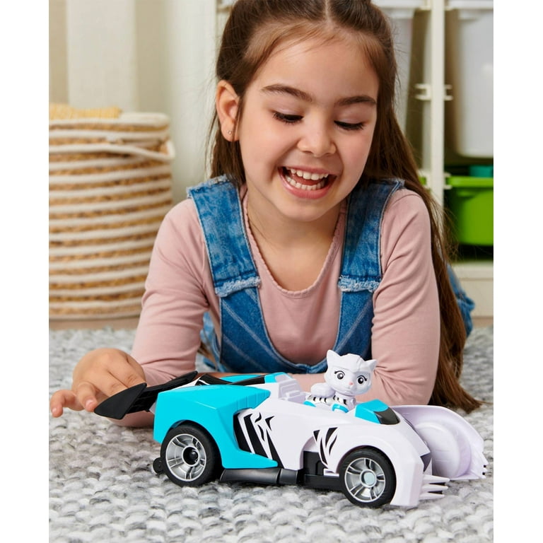 Walmart PAW Patrol Rory Cat Pack Rescue Vehicle with Claw Attack