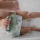 thumbnail image 4 of Taza De Enjuague Para Baño De Bebé Mushie | 100% Silicona De Grado Alimenticio | Taza De Lavado Y Enjuague Para Niños (Cambridge Blue), 4 of 9