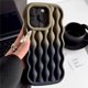 thumbnail image 4 of Bonita funda de teléfono de silicona con patrón de jarrón 3D para iPhone, carcasa de silicona degradada para iPhone 15, 14, 13, 12 Pro Max, 11, ondulada y rizada, a prueba de golpes, 4 of 4